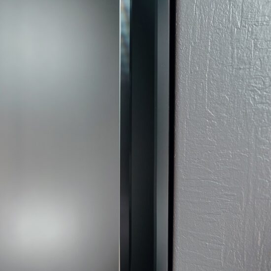 MIRROR WITH MIRROR FRAME