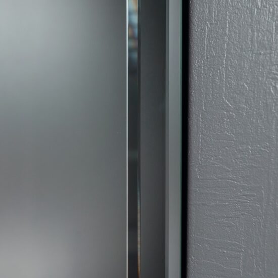 VEIDRODIS SU VEIDRODINIU RĖMU