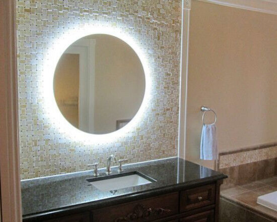 Round mirror with backlight