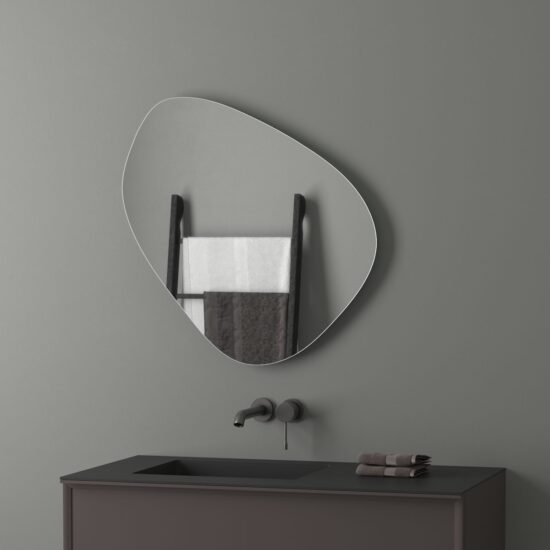 akmenuko formos veidrodis