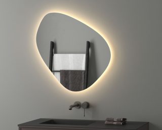 akmenuko formos veidrodis su LED
