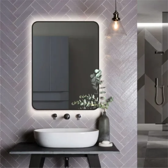 Veidrodis su apsvietimu