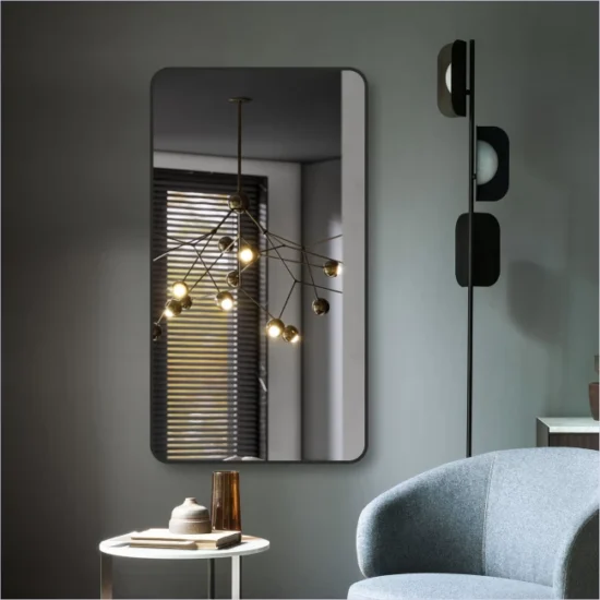 Veidrodis uzapvalintais kampais 110x60