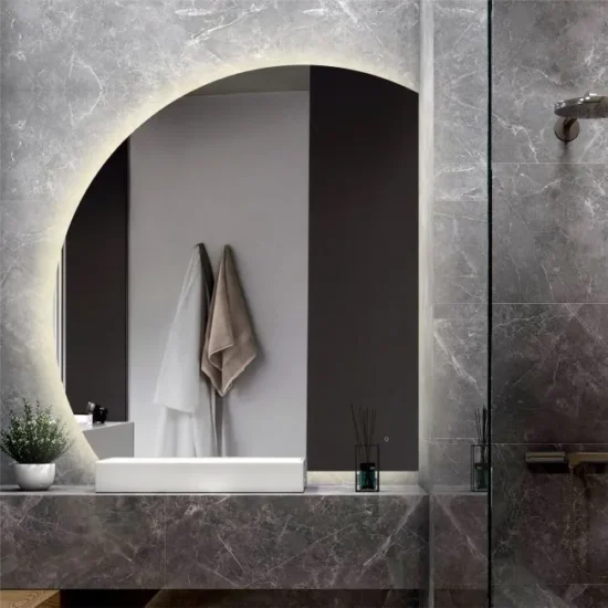 Hemispherical mirror 116x129 cm