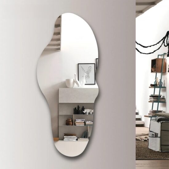 Netaisyklingos formos veidrodis 