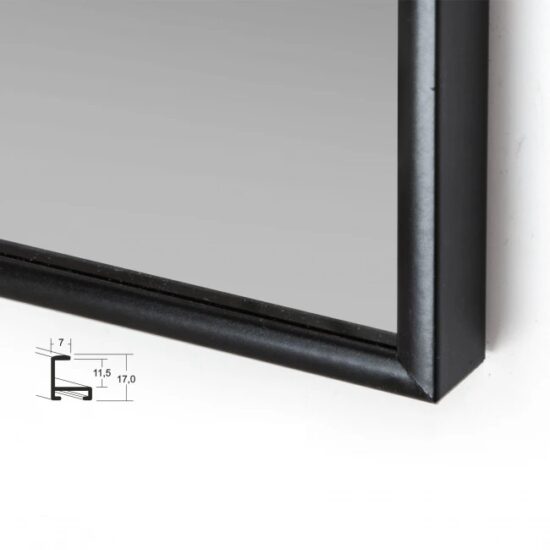 Pastatomas veidrodis su juodu remu