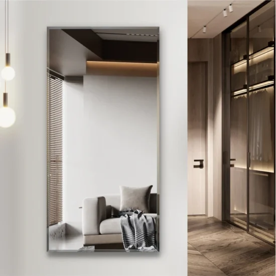 Veidrodis 75x150 cm su 15 mm 