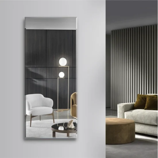 Veidrodis 65x150 cm su 15 mm facetu