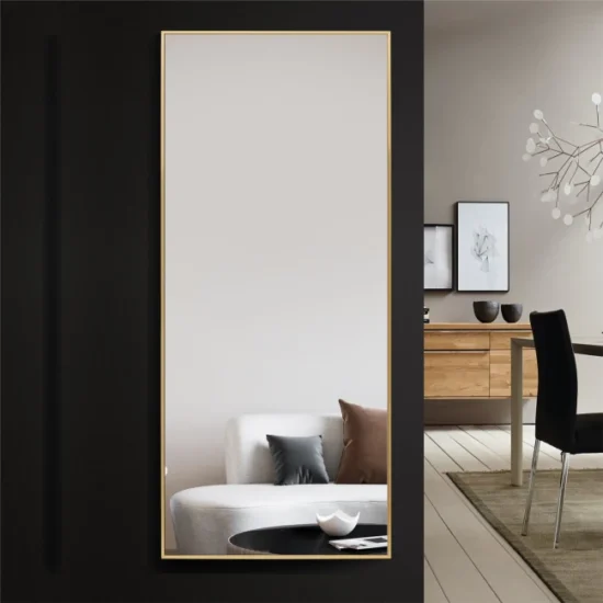 Veidrodžiai su auksiniu rėmu