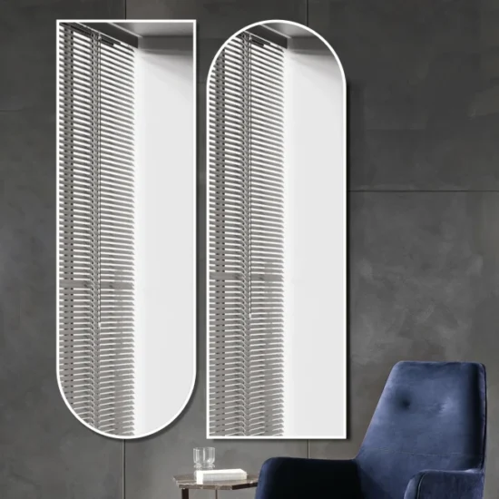 Arkos formos veidrodis su baltu remeliu 50x150 cm